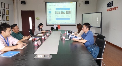 东营热烈欢迎东南大学能源与环境学院 教授、系主任殷勇高、副教授徐国英来江苏LEWIN乐玩新能源（集团）有限公司参观交流